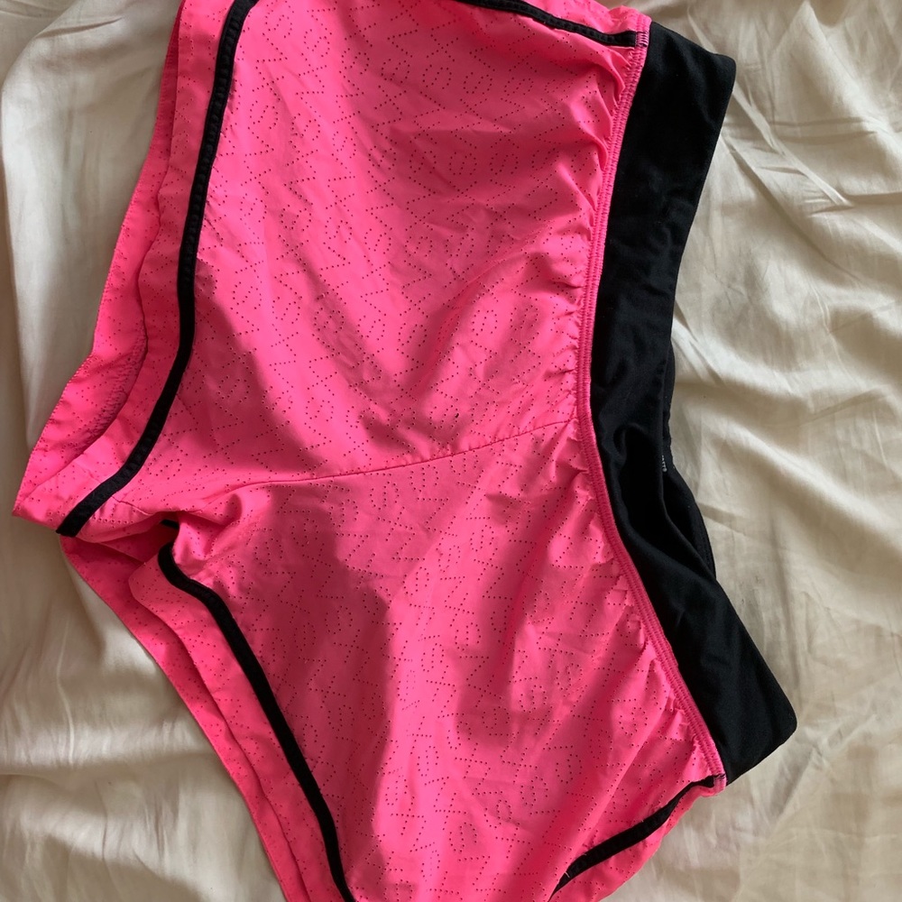 Athletic shorts